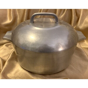 Wagner Ware Sidney O MAGNALITE 4248 P Dutch Oven Roaster 5 Qt Stockpot Vintage